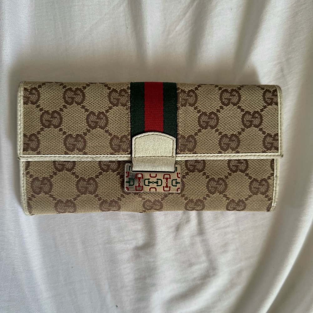Gucci Sherry Line Horse it Hardware Long Wallet - Trifold - White Leather